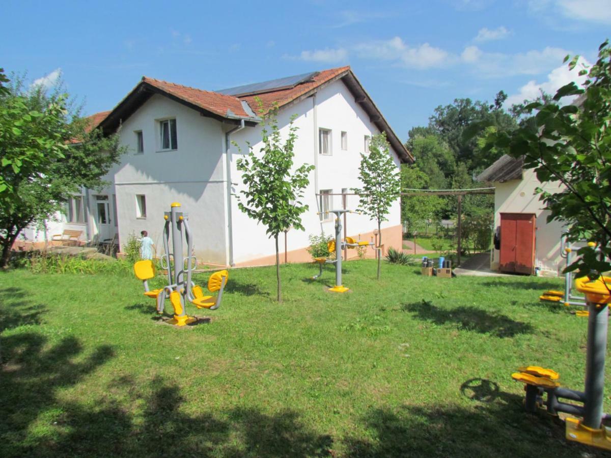 Vila Zuela Buziaş 외부 사진
